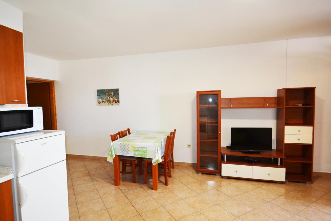 Apartments Barbati Kustići 外观 照片