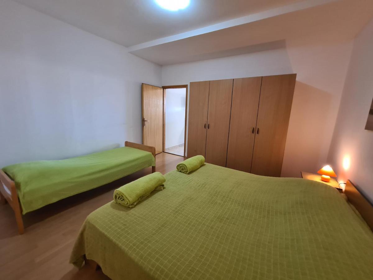 Apartments Barbati Kustići 外观 照片