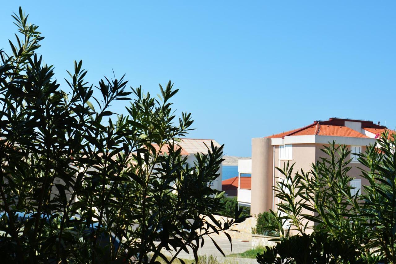 Apartments Barbati Kustići 外观 照片