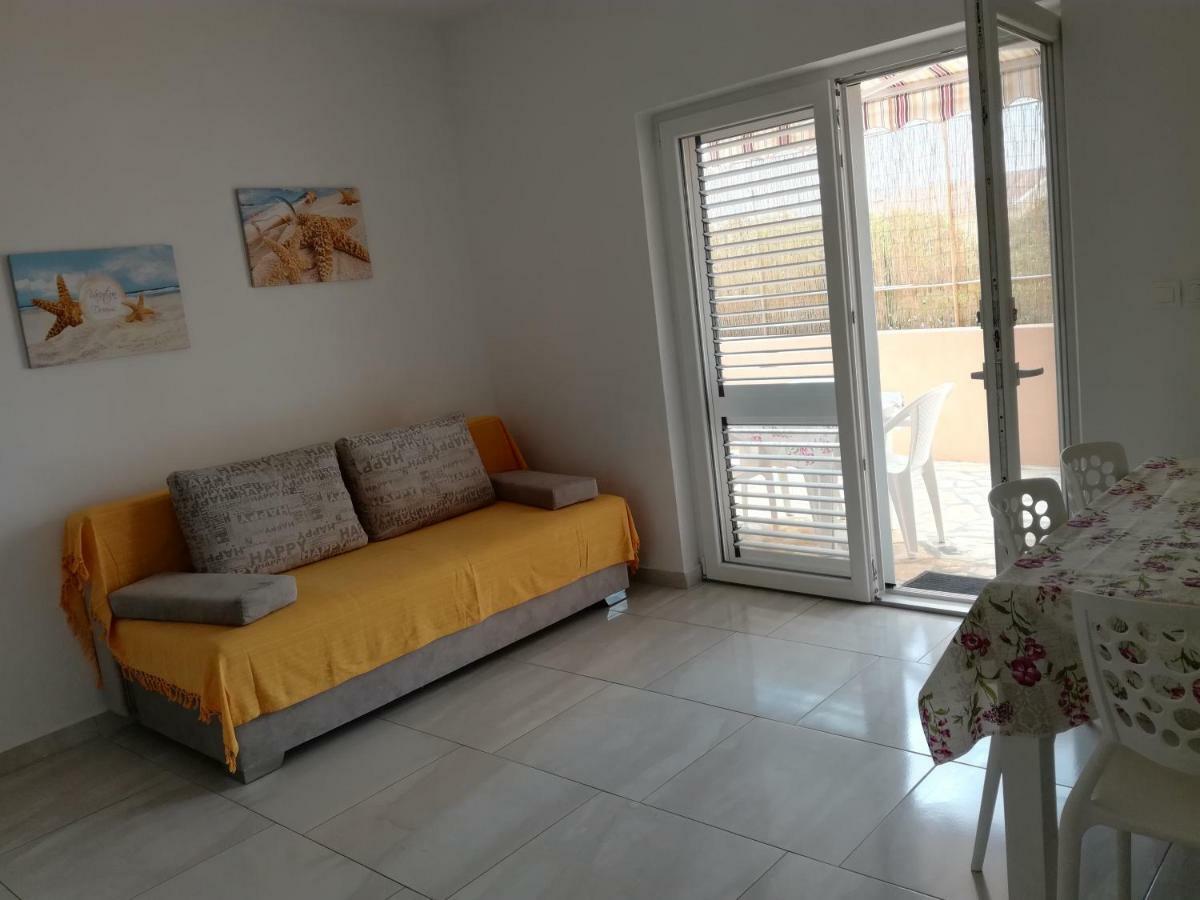 Apartments Barbati Kustići 外观 照片