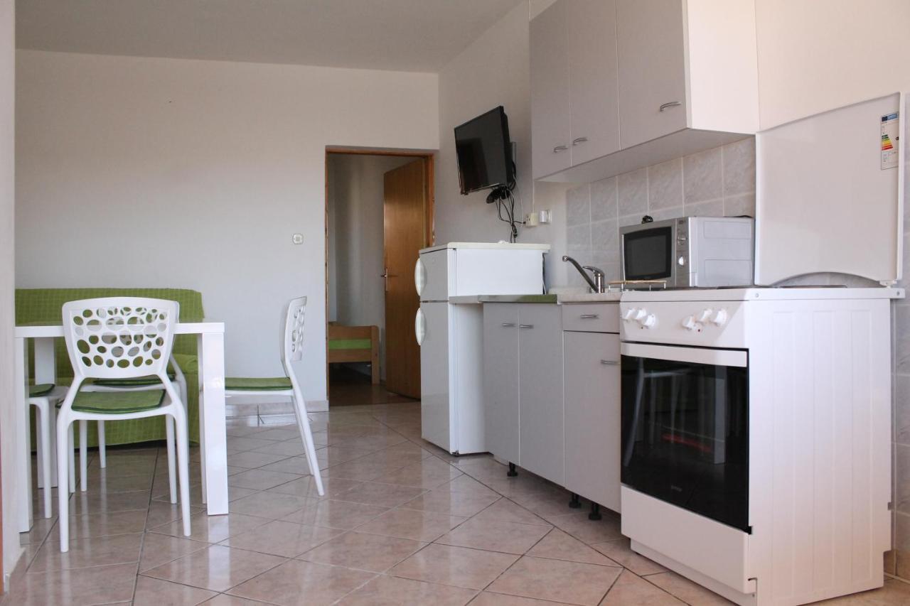 Apartments Barbati Kustići 外观 照片